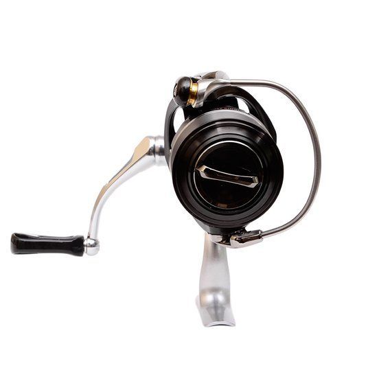 ダイワ　IGNIS 2505 H TYPE-R Катушка спиннинговая Daiwa TD Ignis Type-R 2505H 2014 - FishDrink