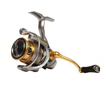 Катушка Daiwa 18 Freams LT2000S